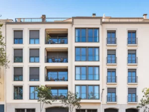 Cambiar ventanas comunidad de propietarios — guía de AislaClima, Mallorca